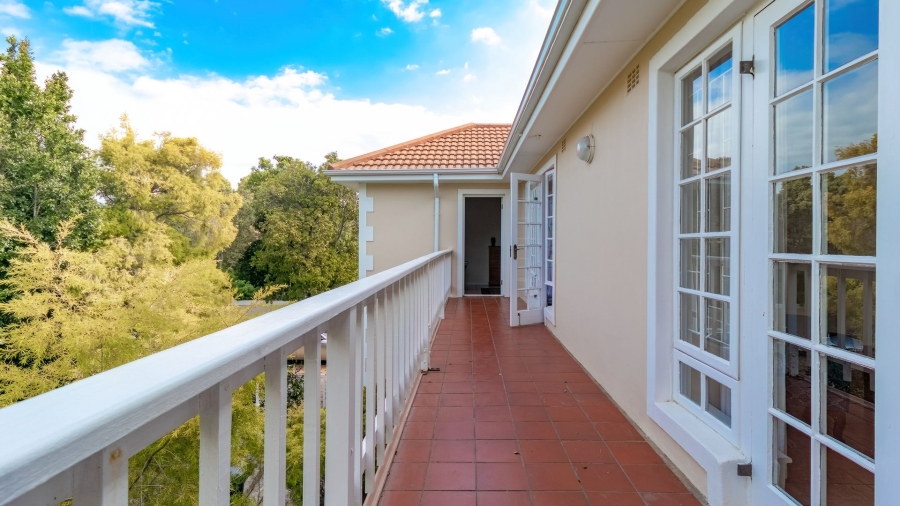 3 Bedroom Property for Sale in Bizweni Western Cape